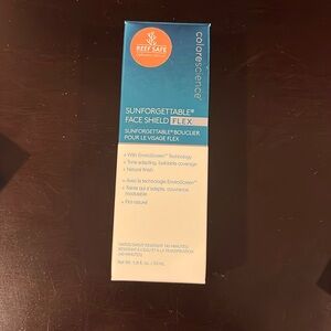 Brand New Colorscience sun forgettable face shield flex medium tones